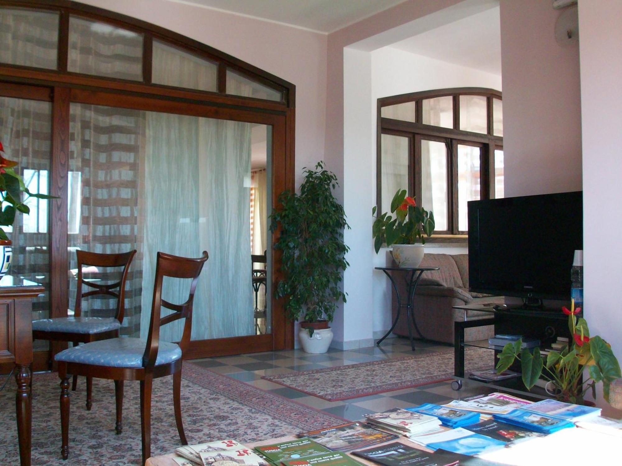 Residence Hotel La Commenda Montefiascone Eksteriør billede