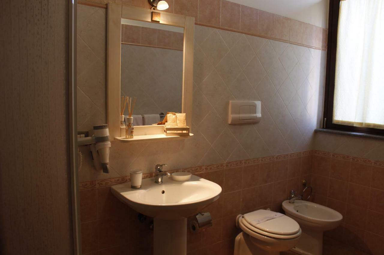 Residence Hotel La Commenda Montefiascone Eksteriør billede